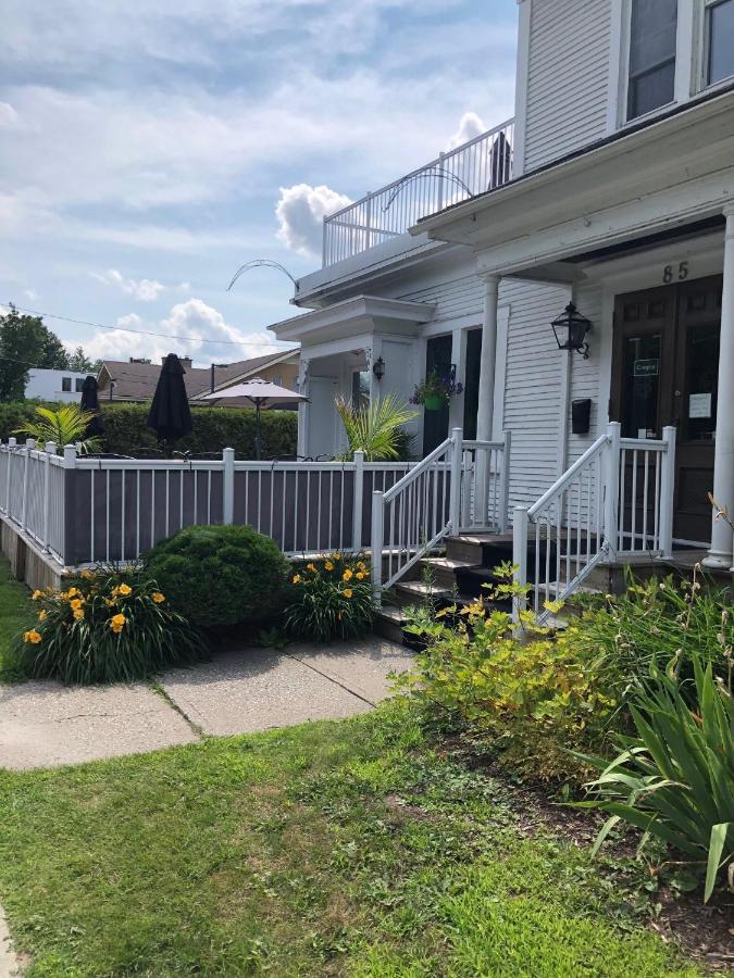 Le Chateau Du Lac Magog Exterior foto